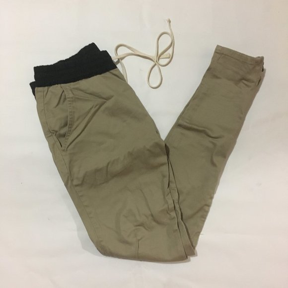 Fear of God Other - FEAR OF GOD ESSENTIALS TROUSER PANTS SIZE L CHINCHILLA RARE HARD TO FIND